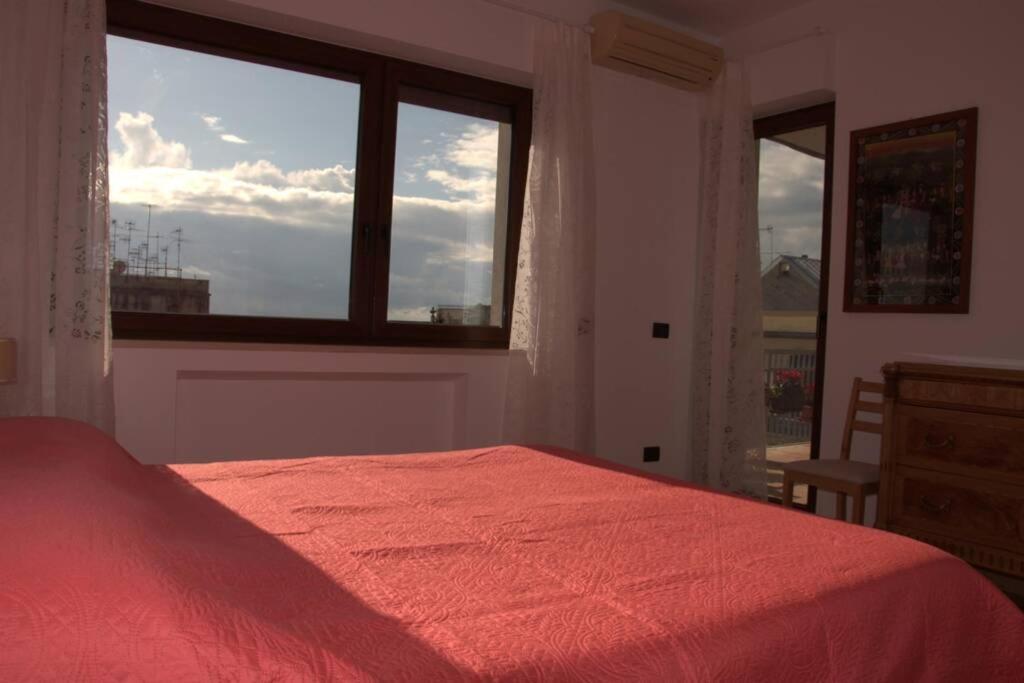 Apartamento La Finestra Sul Golfo Nápoles Exterior foto